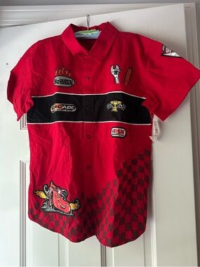 Cars Lightning McQueen Red Racing Shirt. Official Disney Store.Kids size 7/8.NWT